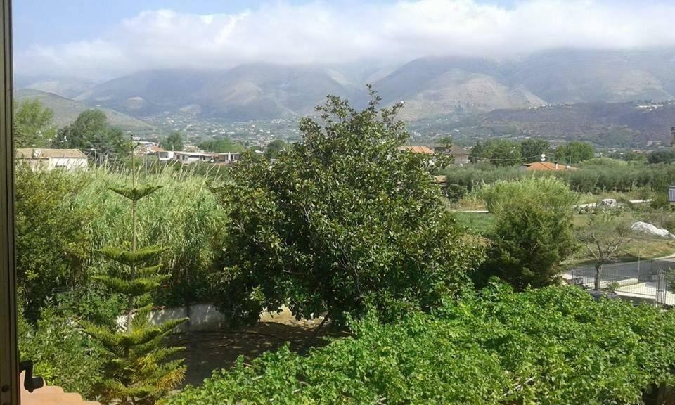 Villa Lucia Affitta Camere Formia Luaran gambar